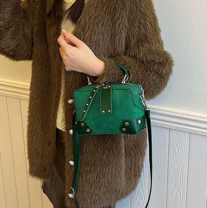 Factory sales ladies bags 6 colors street rivet motorcycle bag elegant retro matte leather handbag personality large capacity double zipper women-image-730482807
