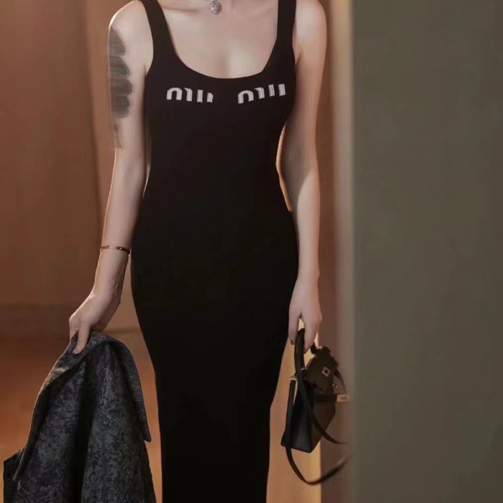 9A Woman Casual Dresses Sleeveless Summer Girl Camisole Skirts Knee-Length Womens Designer Skirt Dress Slit Skirt Party Slim Bottoms Dress Asian-image-979315650