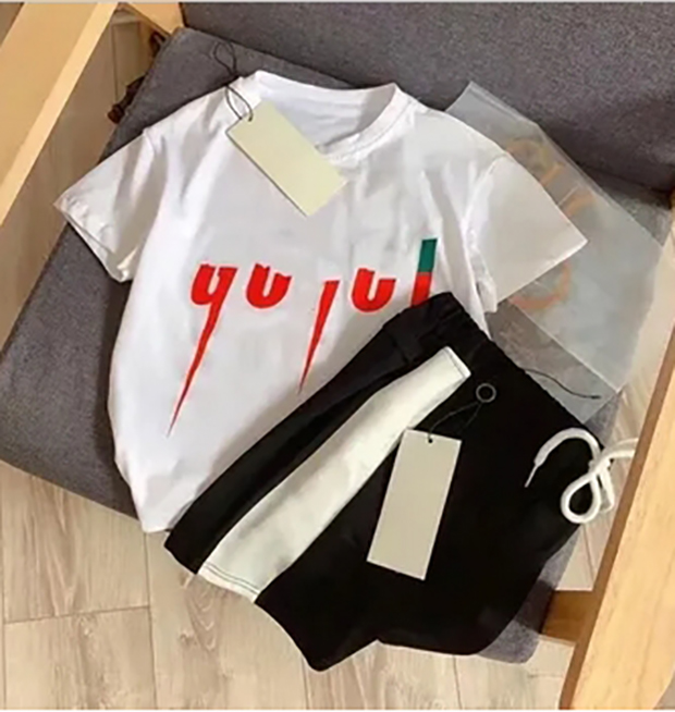 Designer Baby Kids Clothing Sets Girls Luxury Dress Boys Sporty Suits Childrens Classic Brand Clothes Fashion Clothing Summer Tshirt Suit AAA
