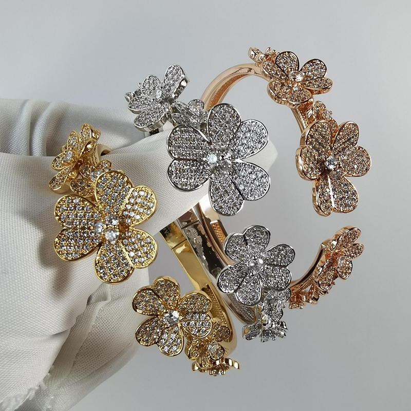 four leaf clover bangle Made of natural shells and natural agate Gold Plated 18K designer for woman T0P quality diamond luxury crystal with box 018