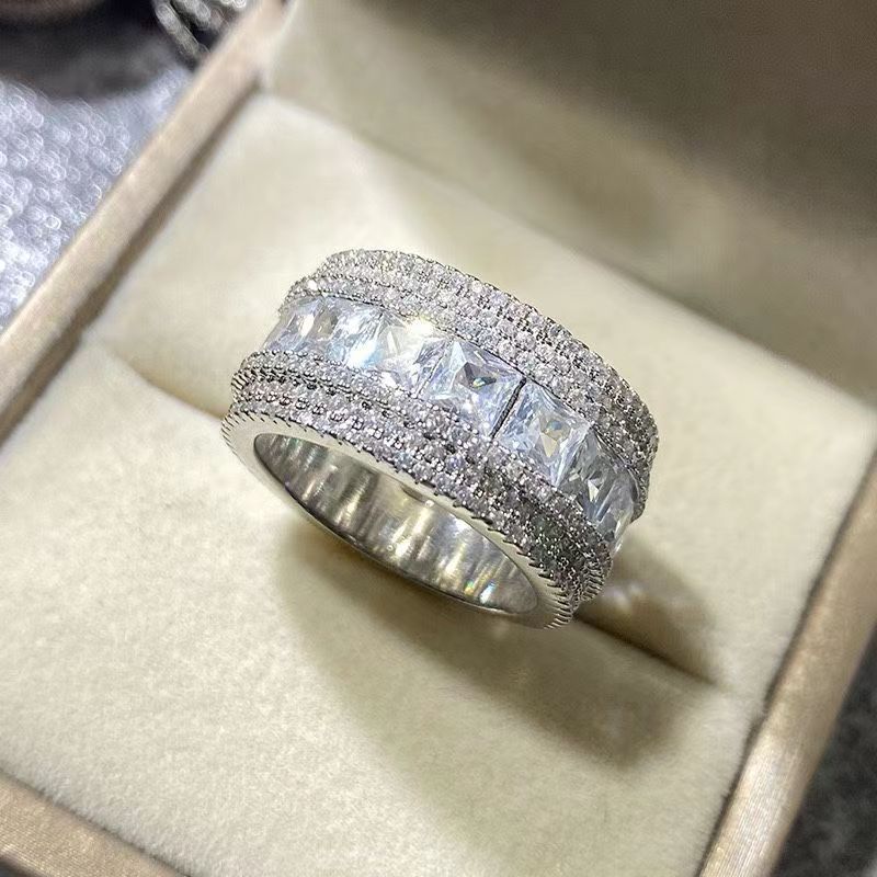 Band Rings Domineering Gold Color Hip Hop Ring for Men Women Fashion Inlaid White Zircon Stones Punk Wedding Ring Jewelry-image-980833021