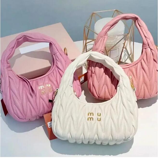 Femme Homme MiuiMiui Matelasse bowling pochettes fourre-tout en cuir véritable 7a sacs à main de qualité sac de mode Designer crossbody mini shel