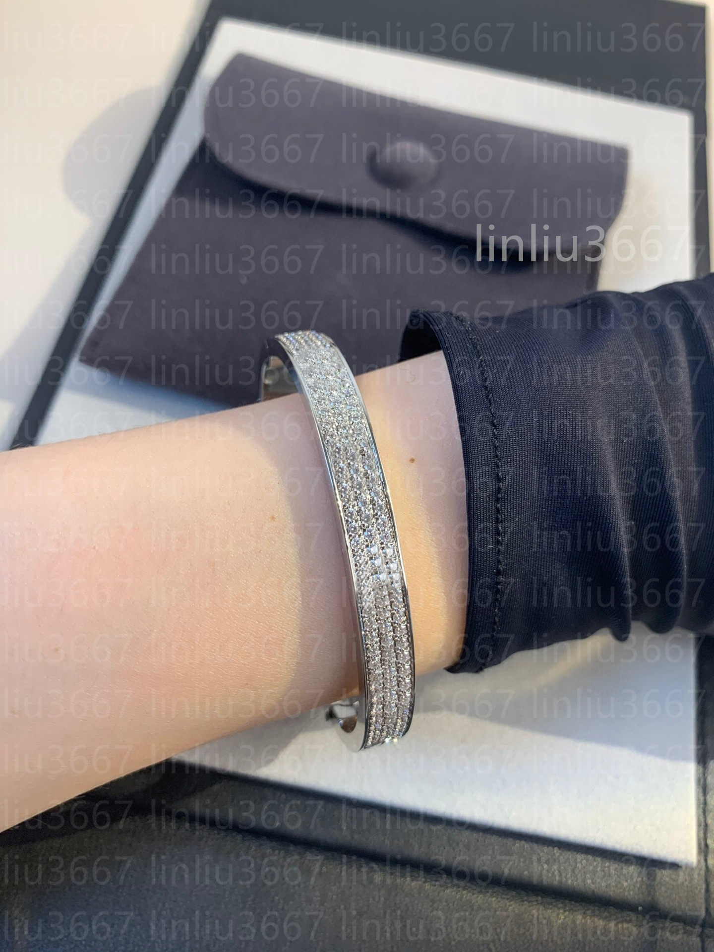 Top quality Silver Thick bracelet gold Full Sky Star Designer Bracelet with diamonds for women top V-gold 18k with box Open Style Wedding Jewelry-image-965177654