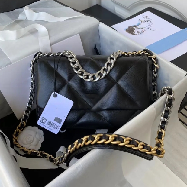 10A Mirror Quality 19 Bags Small 26cm Real Leather Quilted Flap Caramel Purse Designer Womens Crossbody Shoulder Gold Strap Box Chian Bag Handbag