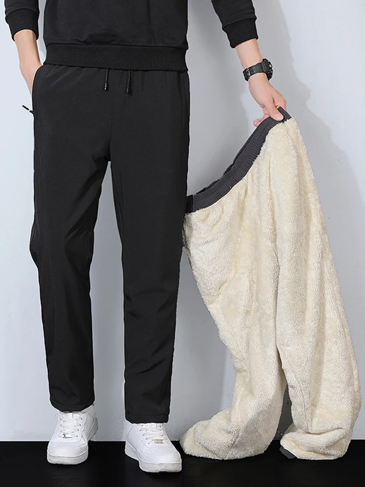 Winter Mens Pants Thick Warm Fleece Sweatpants Zip Pockets Solid Color Windproof Thermal Straight Track Trousers Plus Size 7XL 241203Z