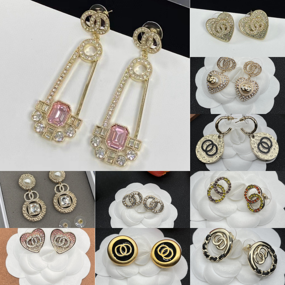 Earrings Stainless Designer Steel Letter Designer Stud Earrings for Women Jewelry Earring Ear Rings Accessories Exquisite Party Gift
