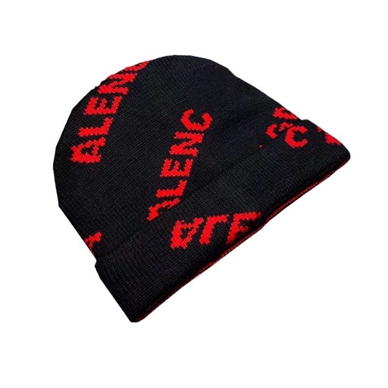 Designer de luxe automne Hiver Hot Style Banie Hats Hommes et femmes Capuchis de tricot universel laine d'automne extérieur Coupage de crâne chau