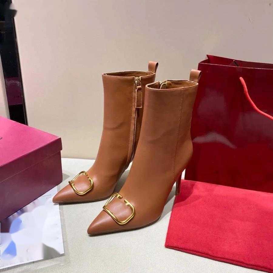 2025 - Marque de luxuerie authentique en cuir Martin Botties Cochous de cheville femme courte casse baskets Trainers Sandales Sandales