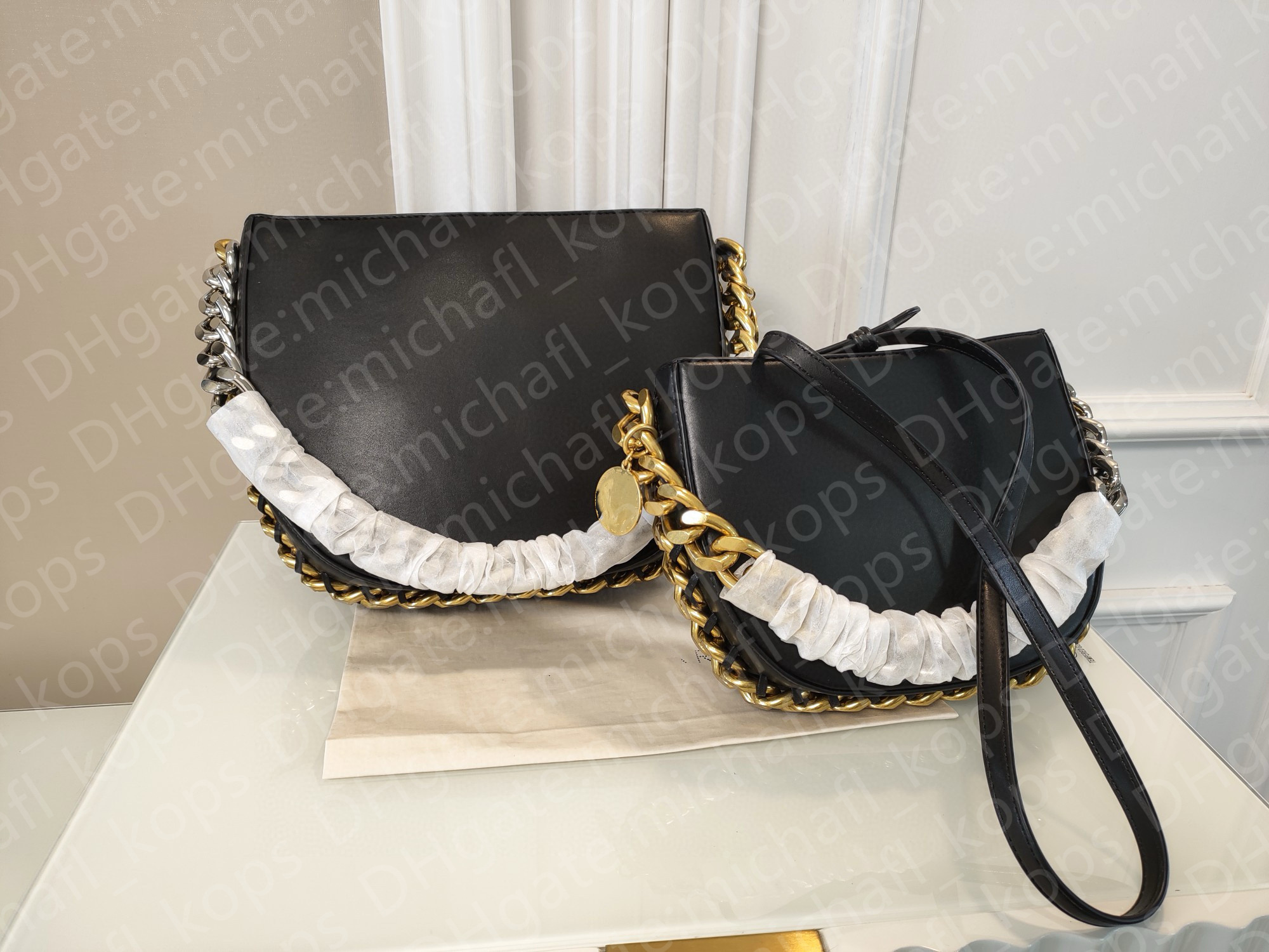 Women's handbag Ladies Shoulder bag PVC high quality leather chain bag for two size handbags 211-212
