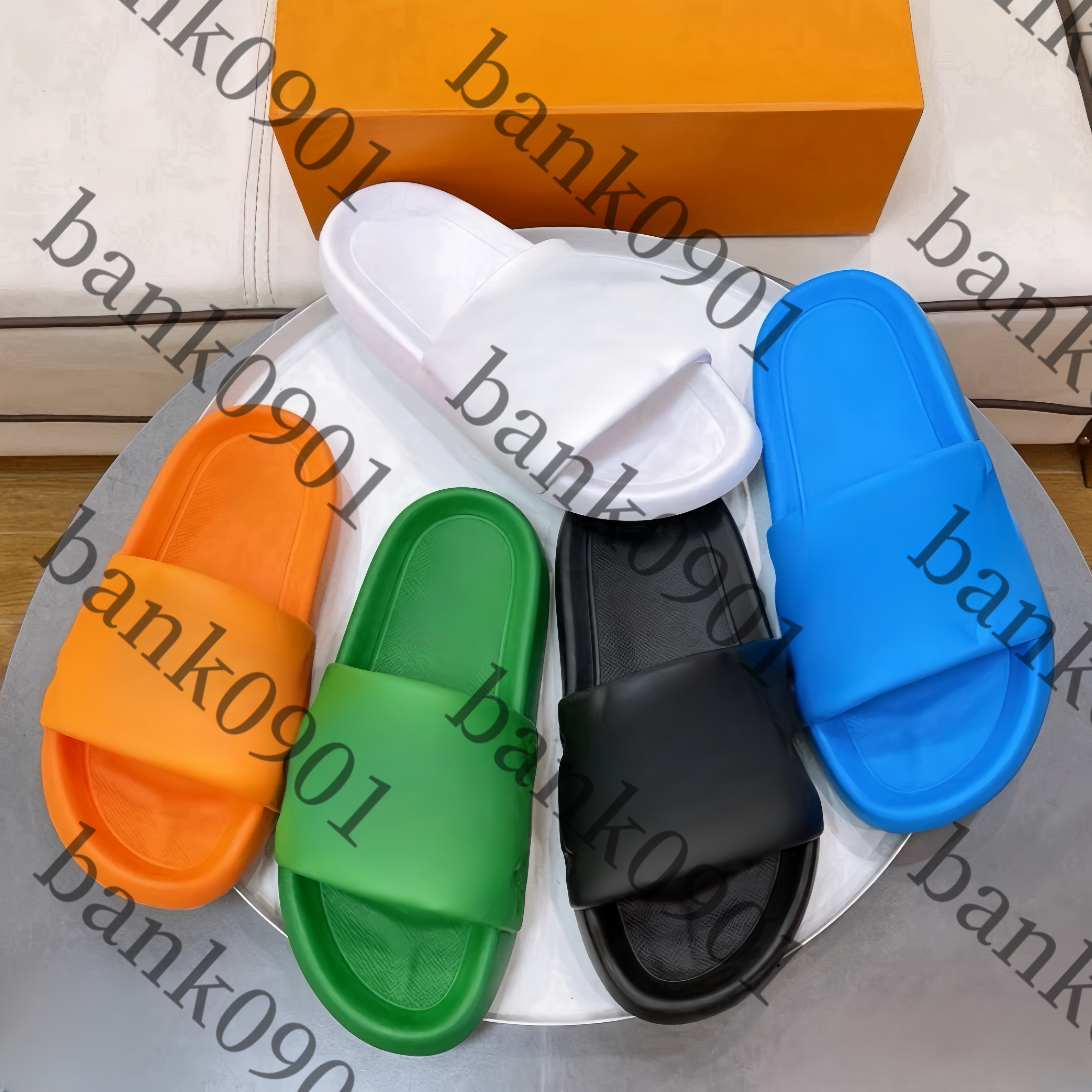 Designer Woman Slippers Luxury man Slide Wholesale Price leather rubber men beach sandal pool Shoes high quality Marshmallow women Waterfront Mul