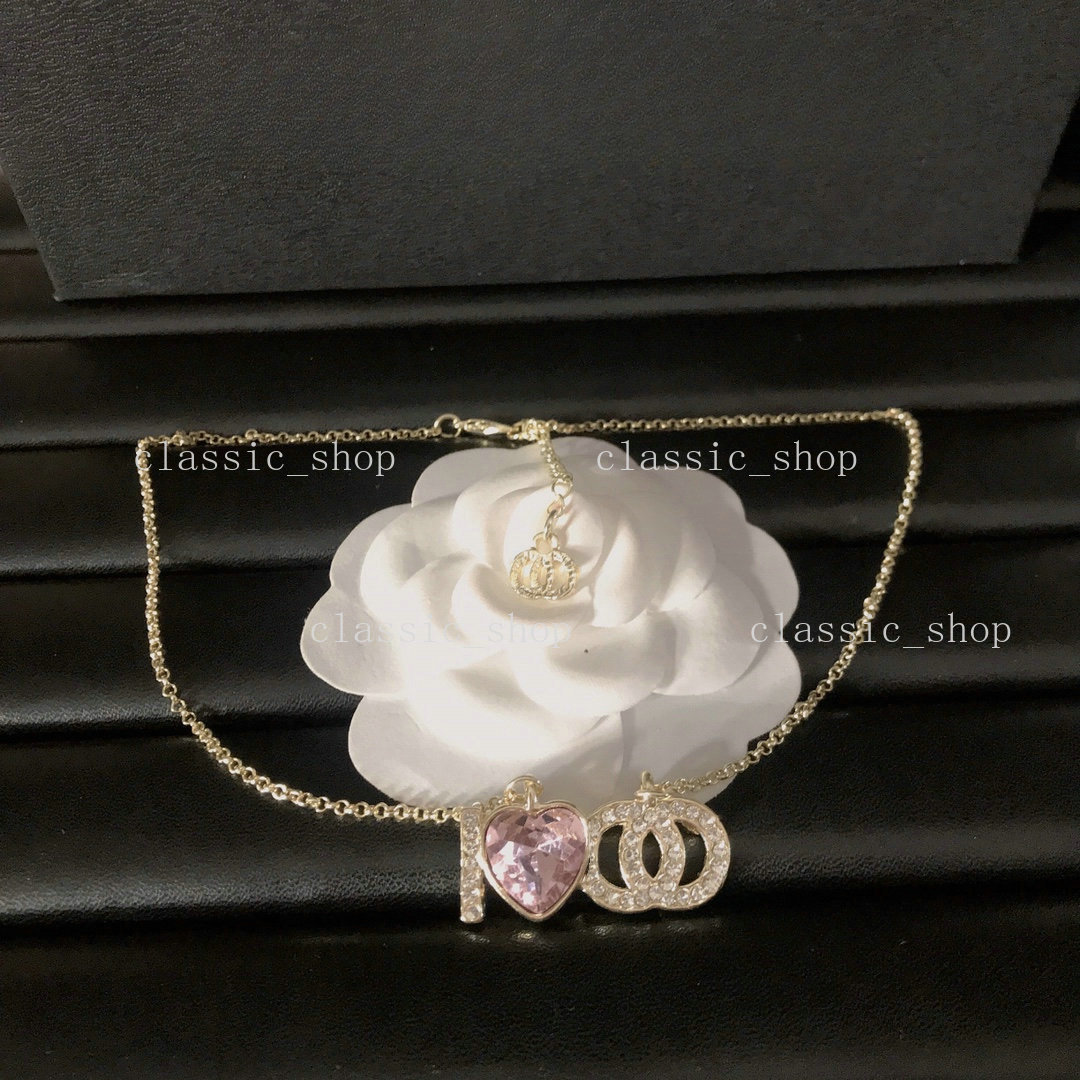 Luxury Designer 18K Gold Plated Heart Pendant Necklace Choker for Women - Elegant Jewelry Gift M260625