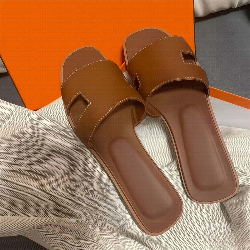 Designer sandals Sandals slipper Flat sandles Heels Beach Real Leather Slippers Letter Slides Women Flat Slide Flip flop Flops with Dust Bag 35-4
