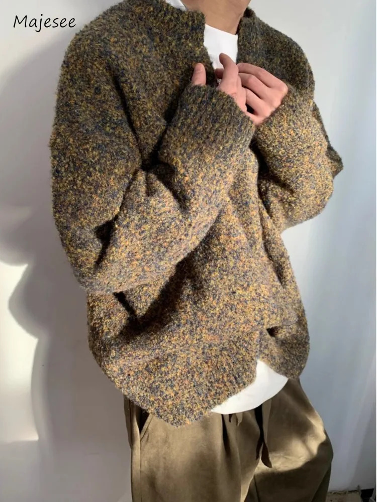 Pulls à col en V Men de printemps automne american rétro American Souchy Loose décontracté tout-match Harajuku à manches longues vintage décontra