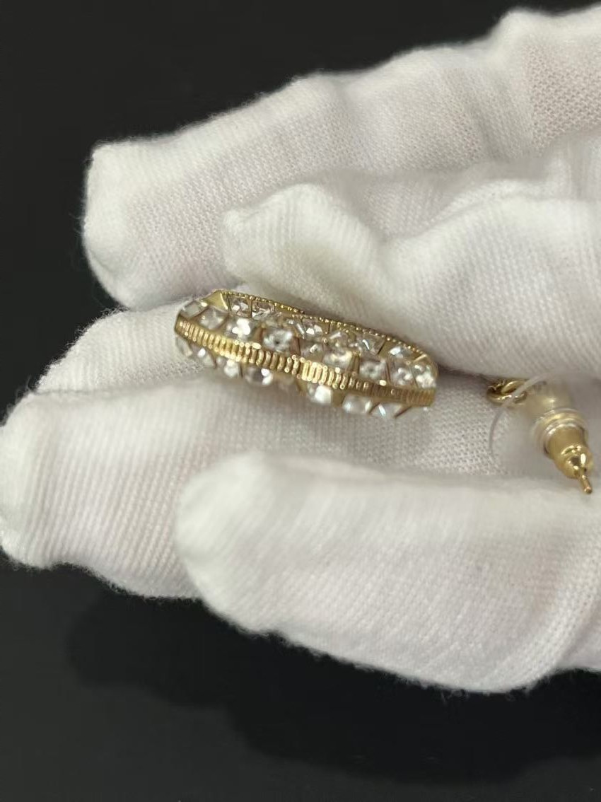 Classic Designer Dangle Drop Gold Silver Diamond Earrings for Women Lady Party Wedding Lovers Gift Engagement Jewelry with Flannel Bag Box-image-833799875