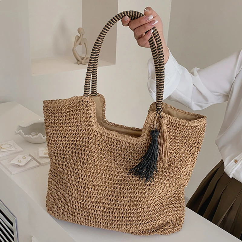 Weave Tassel Tote Summer Beach Bags for Women 2023 Large Capacity Fashion Shoulder Bag Lady Handbags and Purses 241203Z