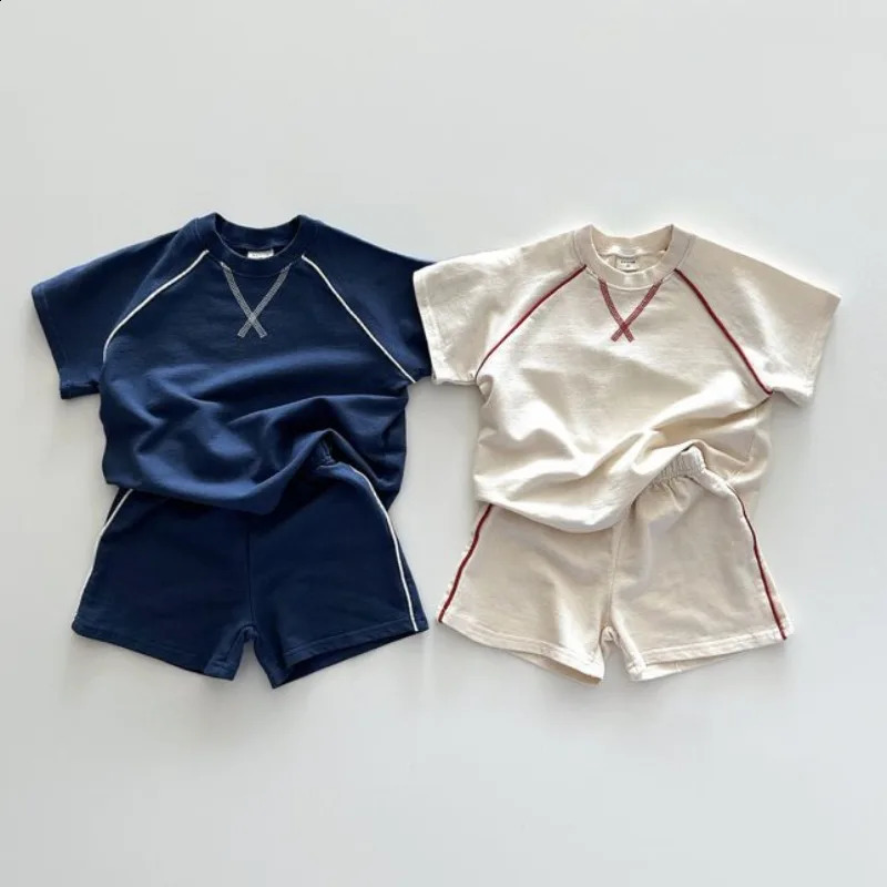 Korean Style born Baby Boys Girls Sport Wear Clothing Suit Short Sleeved Cotton Solid Color TshirtShorts Children Tracksuit 241225
