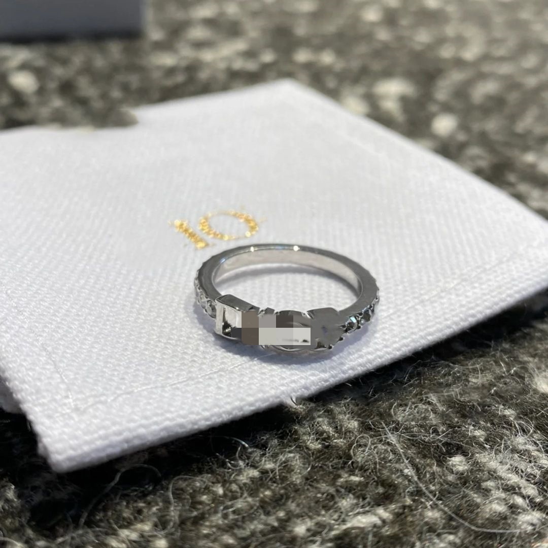 Band Rings Designer fashion women rings classic letter studded high-end quality Designer Jewelry Gold ring Stainless Sier Band Ring AA