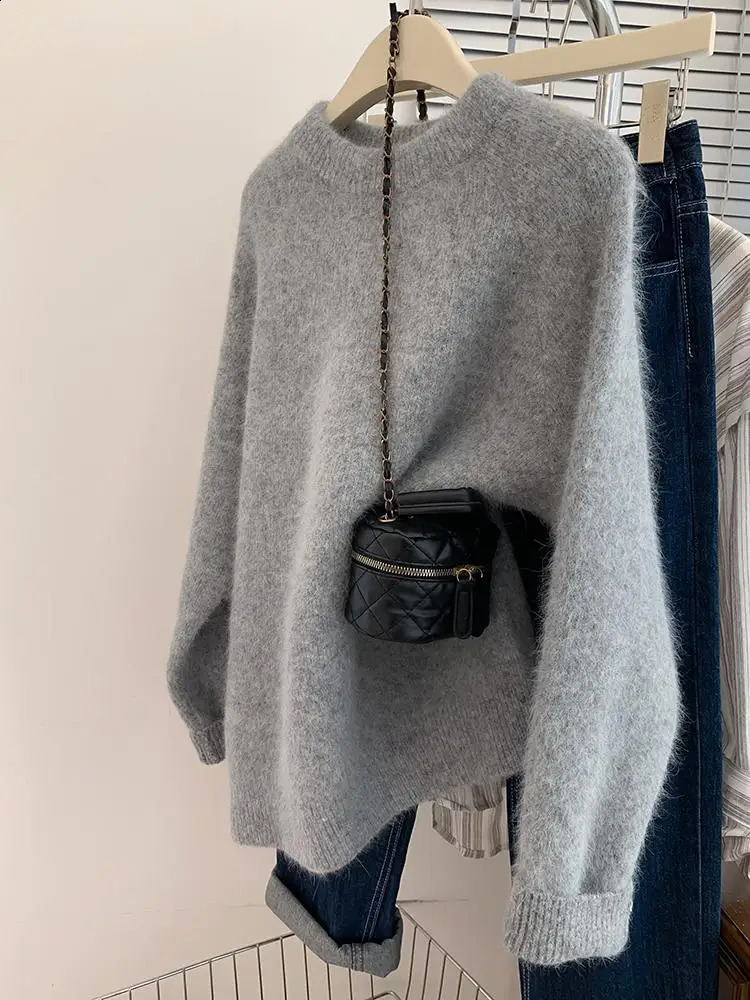 Autumn Women Oversized Loose Knit Sweater Korean Style Fashion Retro Solid Color Round Neck Womens Pullover 241223Z