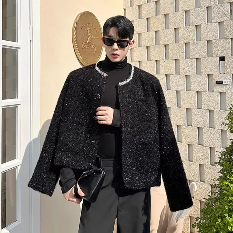 SYUHGFA Niche n Mens Tweed Jackets Casual Round Collar Bright Silk Decoration Single Breasted Loose Male Coats 2024 Winter 241224Z