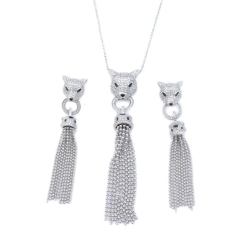 Europe America Fashion Style Beads Chain Necklace Earrings Women Lady Tassels Green Eyes Full Zircon Leopard Pendant Jewelry Set 240701