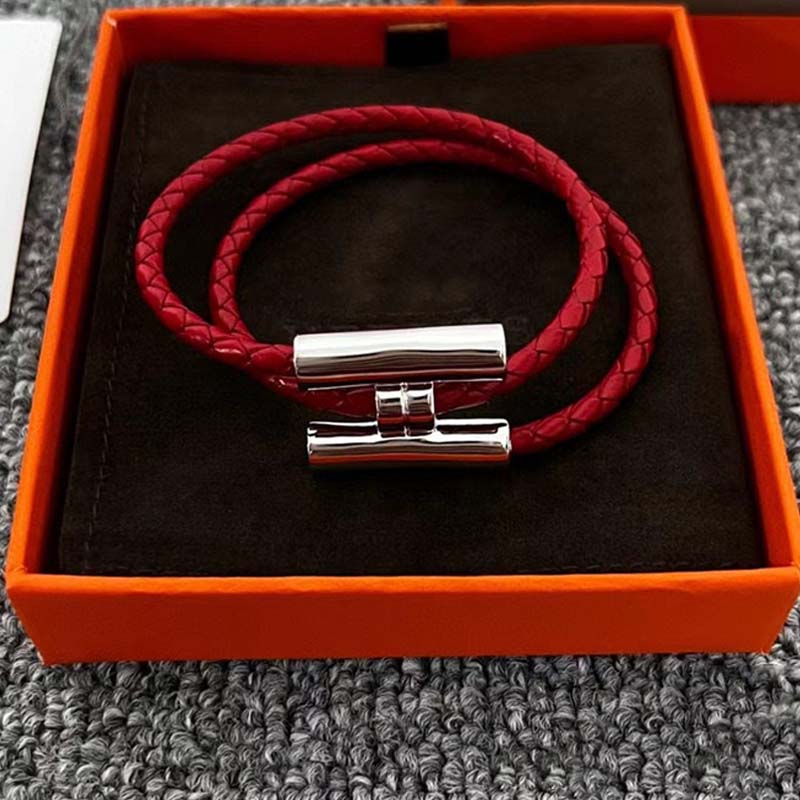 Charm Bracelets Chain Luxury designer bracelet bangles women bracelets cuff high quality titanium steel material gold buckle premium gifts couple br