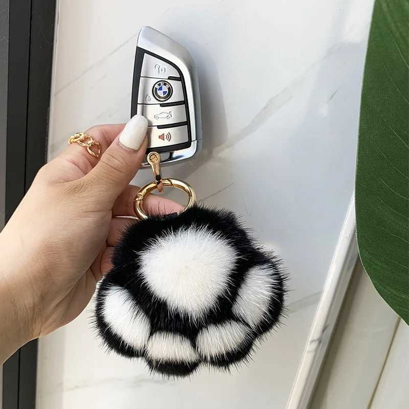 Plush Keychains Cat Claw Cute Doll Bag Pendant Plush Claw Bag Pendant Car Keychain Girl Heart Imitation Mink Hair-image-998982209