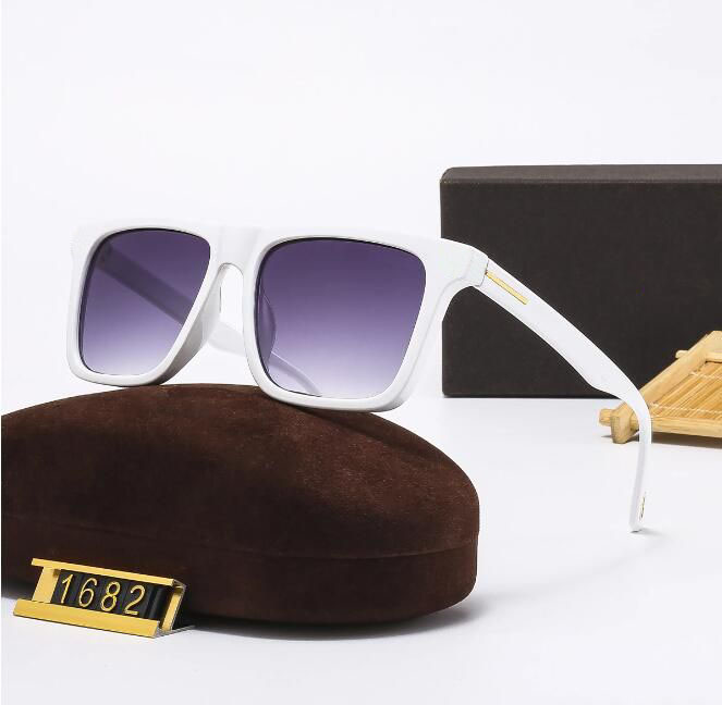 Hot selling fashion designer sunglasses classic retro men's sunglasses women's sunshade and sun protection UV400 fashion sunglasses tra-image-999936111