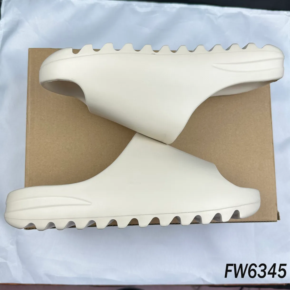 our shop Designer slides Slippers foam runner Men Woman slider Foam Runner Mineral Blue Onyx Pure Sandals Slipper Bone Resin Clog Desert Ararat slid