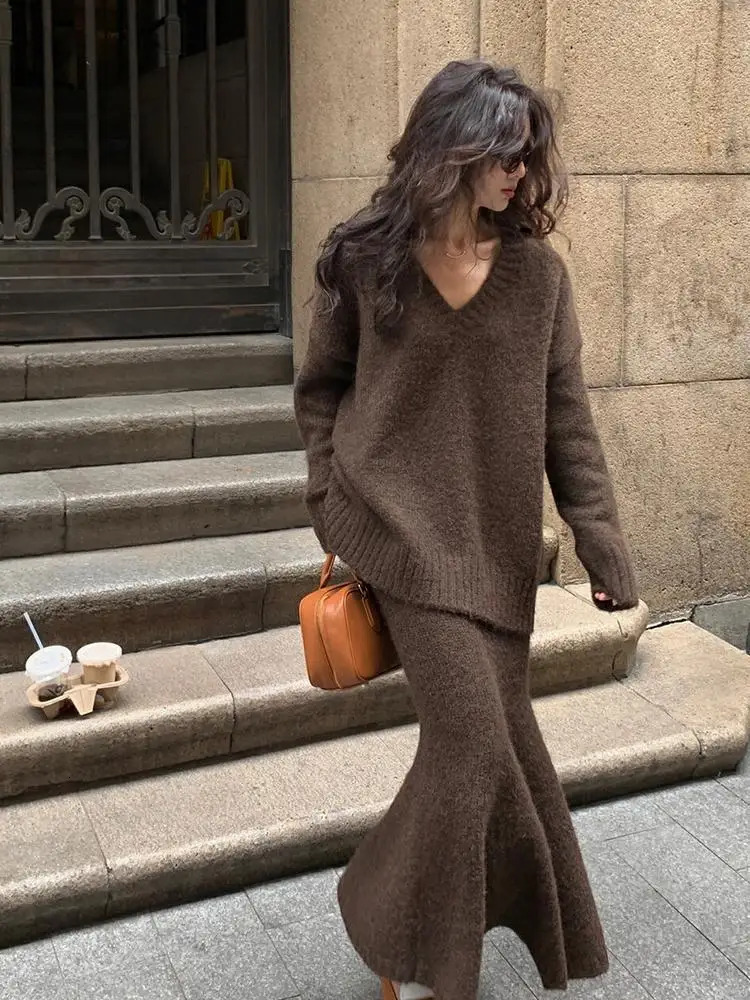 Korean Two Piece Set Skirt Sweater Casual Women Knitted V Neck Pullover High Waist Fashion Winter Clothing 240704
