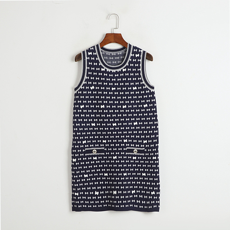 621 L 2024 Milan Runway Autumn Dress Sleeveless Crew Neck Blue Pink Brand Same Style Empire Womens Fashion High Quality DL