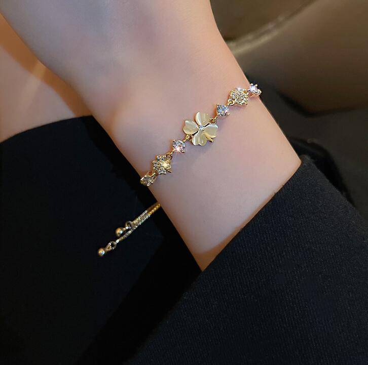 Bracelet Necklace Earings Men Woman Chain Wedding Bracelets Necklaces Special Design Jewelry with Gift box-image-809280311