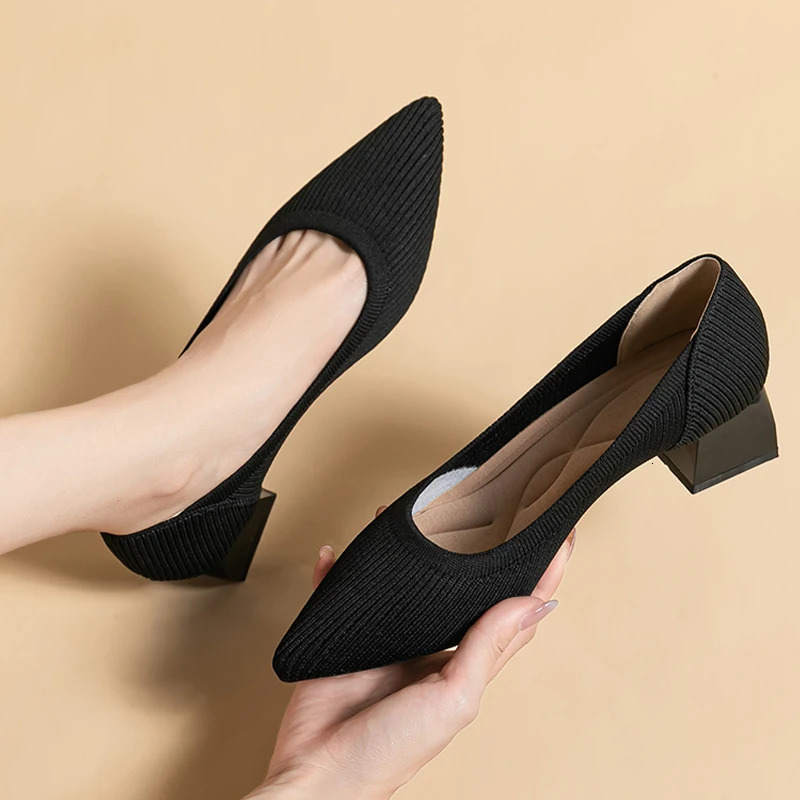 Womens high heels large-sized 42/43 fashionable point non slip rubber sole knitted breathable shoes 2024 model 240712