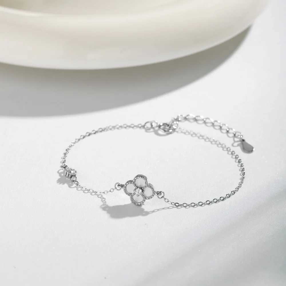 Luxury Senior Bracelet Female Niche Light S925 Ins Style Black Onyx Zirconia Sterling Jewelry Silver Wholesale 962G
