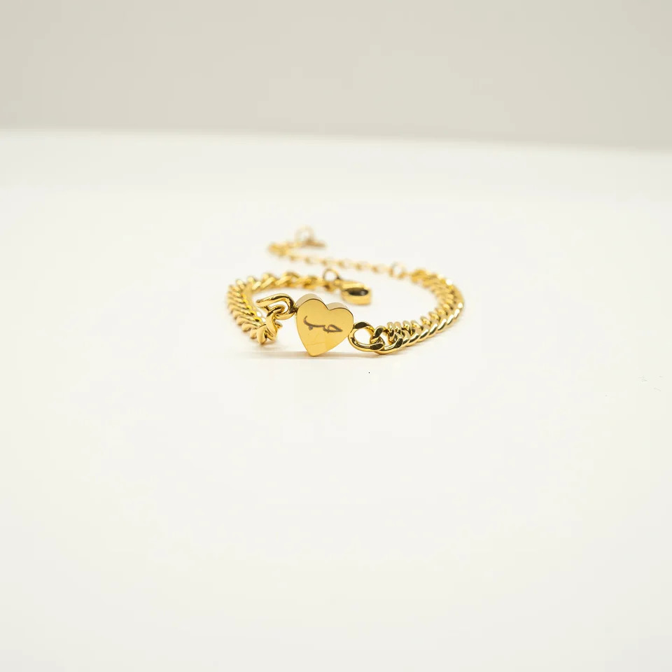 Nom arabe personnalisé épais chaîne cubaine coeur bracelet personnalisé gravé islamique musulman souvenir Eid cadeau pour les femmesdesigner brac