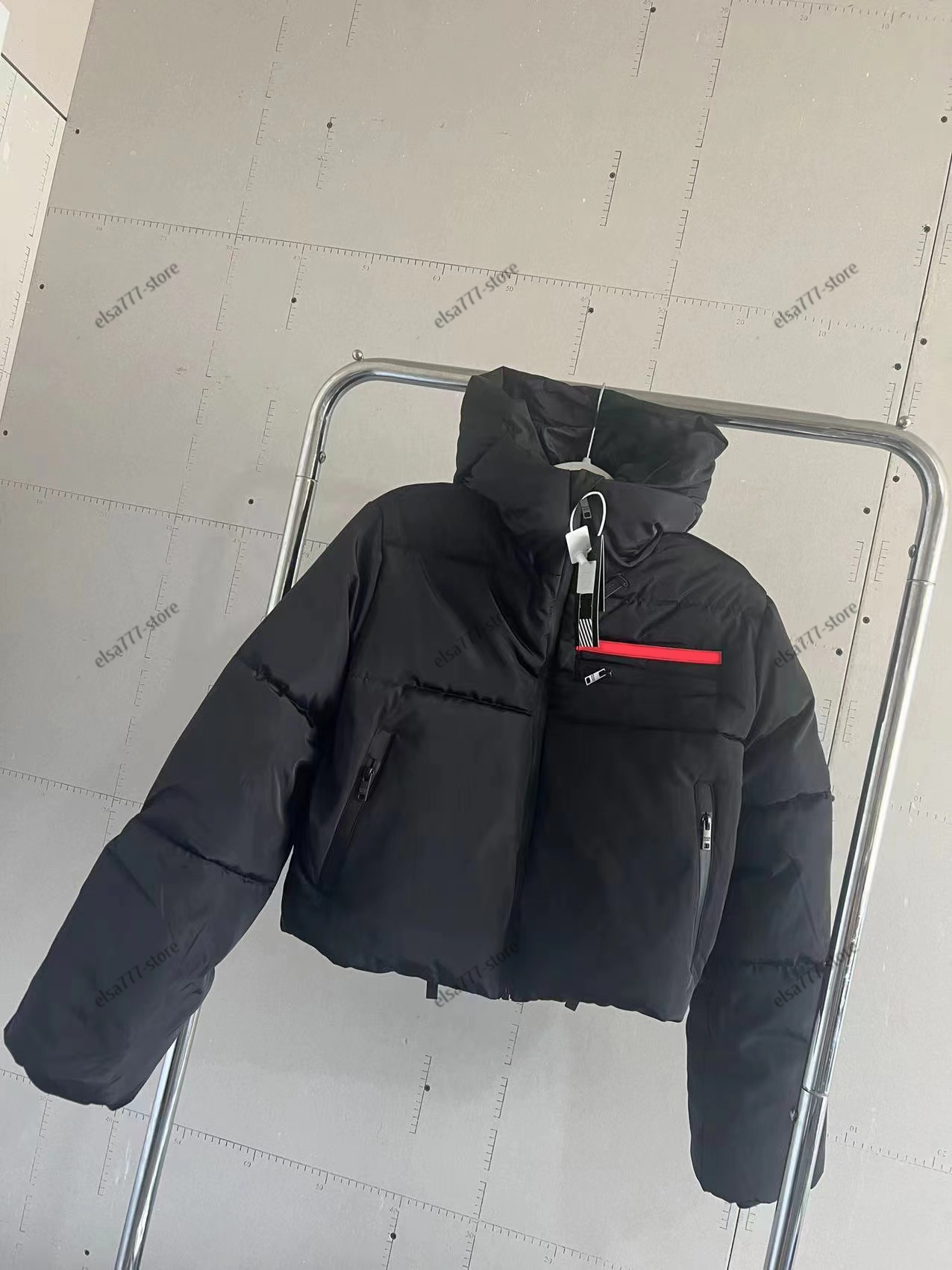 Automne européen et américain et hiver à la mode de pain chaud couple couple de coton à feu le vent, veste courte à manches longues même style sw