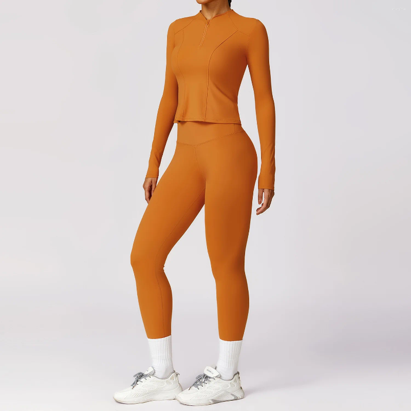 Ensembles actifs 2pcs Yoga Set Gym Vêtements de sport Costumes pour femmes Fitness Workout TracksTesuit Sports Bra Leggings Athletic Wear