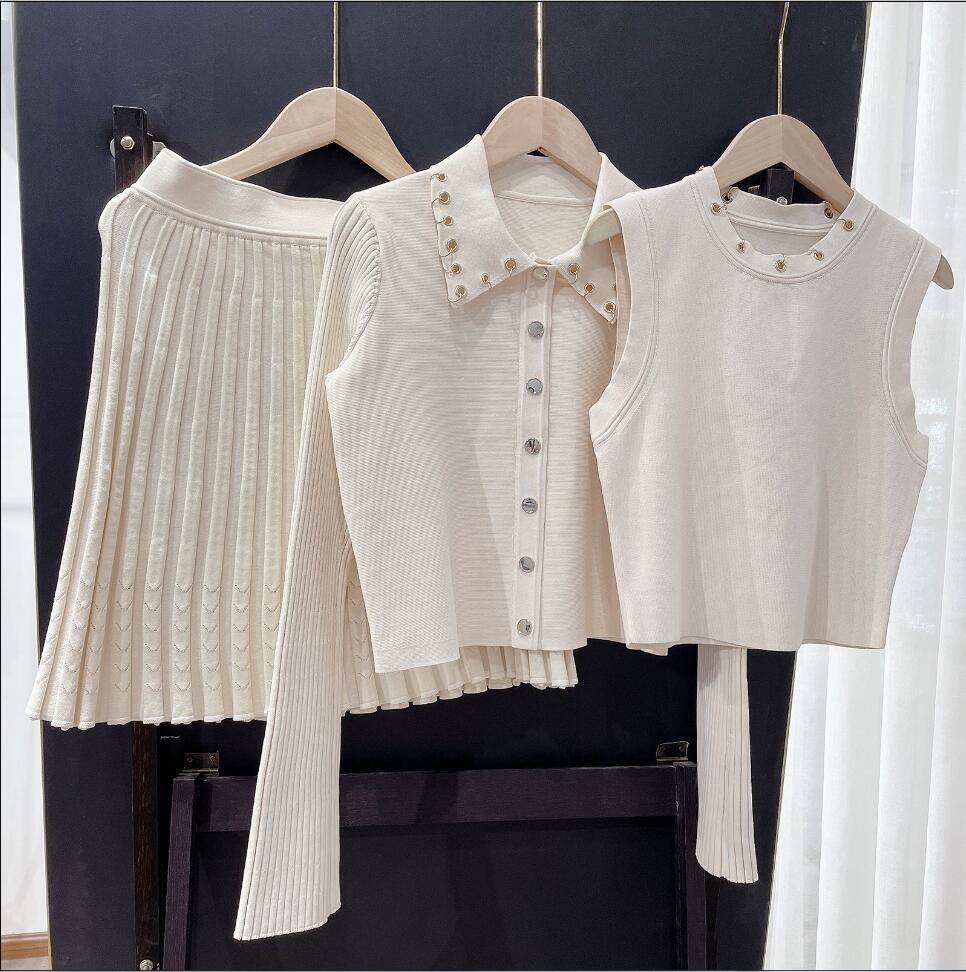2024-Sandro Women Beige Slim Out Knitted Cardigan Sweater V-NECK Collar hree piece set of cardigan, vest, and skirt