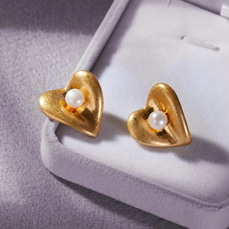 Trendy Vintage Earring 925 Sterling Silver Heart Pearl Stud Earrings Female Fashion Earrings 18K Gold Plated Christmas Gift 240717