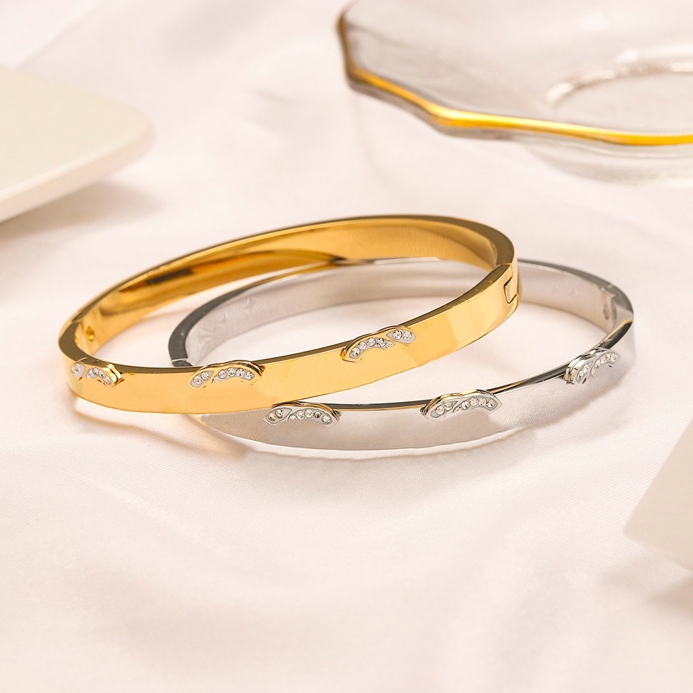 Classic Bracelets Gold Bangle for Women Bangle Luxury Designer Bracelet Crystal 18K Gold Plated Stainless steel Wedding Lovers Gift Jewelry-image-761250416