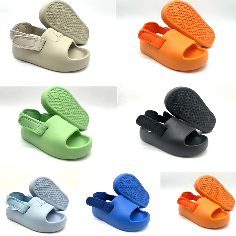 Adifom Adilette Slide J Green Spark Sandales pour enfants Putty Grey Solar Red Slip on Todder chaussures d'été pour nourrissons