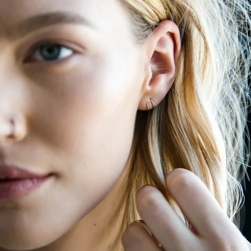 Titanium Steel Electroplated 18K Gold Earrings Women's Japanese and Korean Style Simple Fashion Elegant Spiral Line European and American Earri