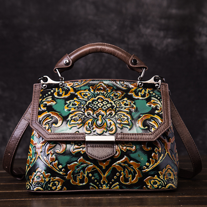 2024 nouveau sac pour femmes rétro en cuir authentique sac féminin Guangzhou Factory Factory Wholesale Handbag Messenger Sac de messager