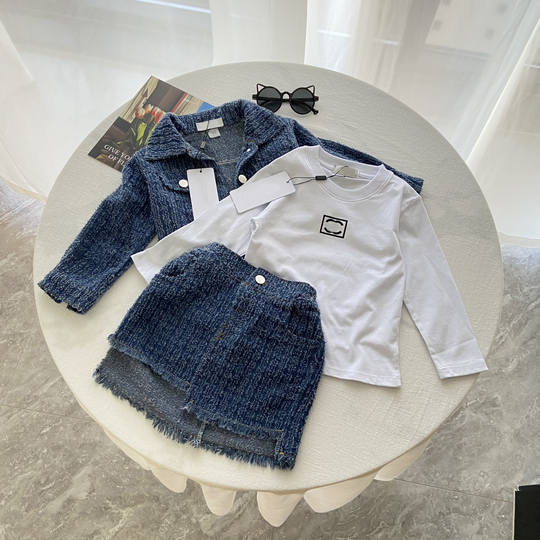 Kids Luxury Girls Clothes Designer Baby Pullover Denim Skirts Three Piece Plush Set Children Girls Sweatershirt Fashion Big Kid Coat