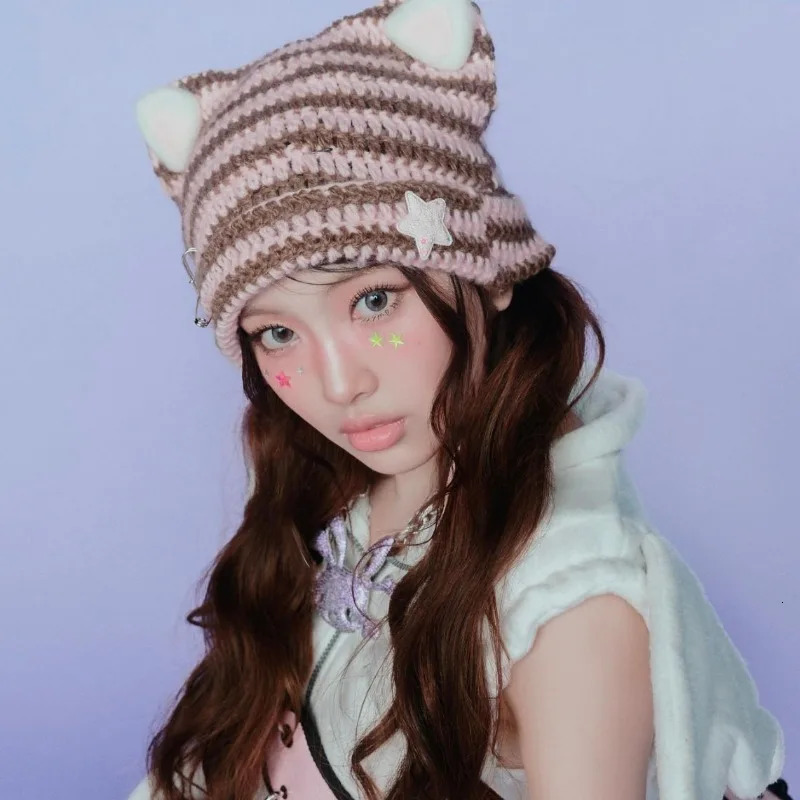 Japanese Ins Handmade Striped Little Devil Warm Knitted Hat Womens Street Cute Y2k Cat Ears Versatile Skull Beanie Hats Bonnet 240717