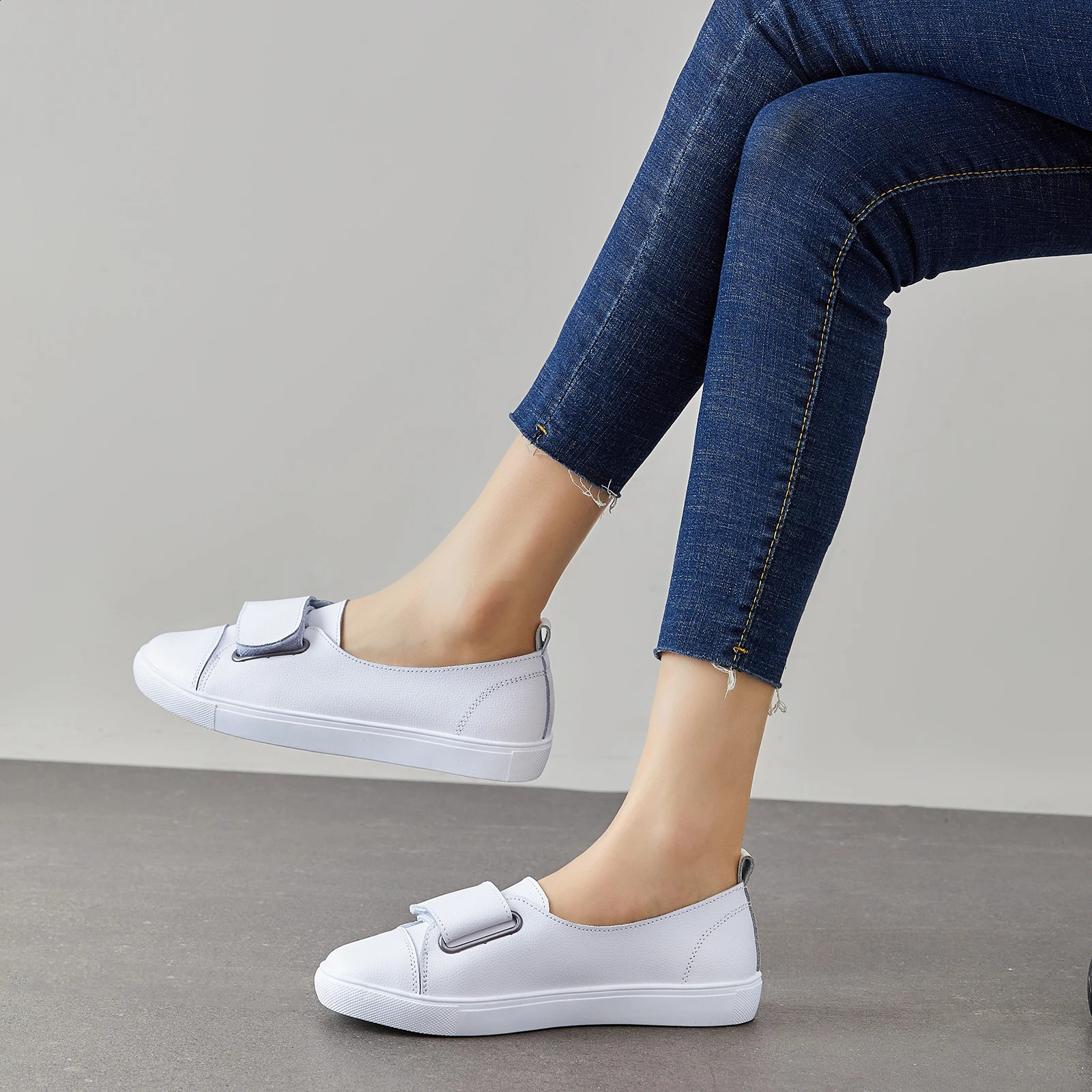 EOFK 2024 été femmes chaussures plates femmes pantoufles sur blanc en cuir véritable mocassins décontracté femmes chaussures Zapatos De Mujer 240