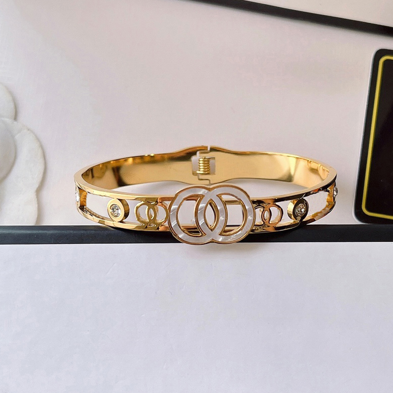 Womens 18K Gold Bangle Bracelet Love Classic Design Cuff Bracelet Spring Romantic Girl Unisex Jewelry Designer Gift Bracelet fashion Jewelry Whol-image-857221240