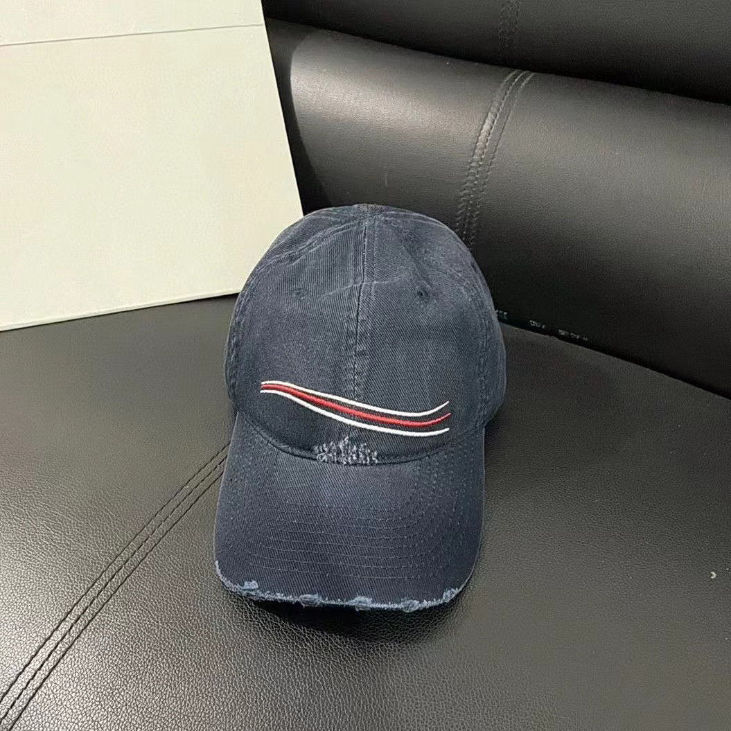 Ball Caps Sports Designer hat baseball Caps Women Hole casquette Outdoor Sunshade Warmth Letter Embroidery 3D cap Fashionable and high-quality adjus