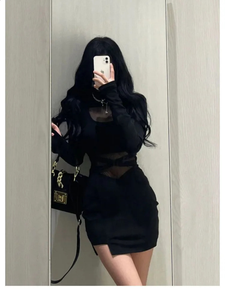 Houzhou Sexy Black Robe Femme Slim Mesh Bodycon Mini robes Y2K Robe à manches longues Perspective de gaze mince enveloppe 240722