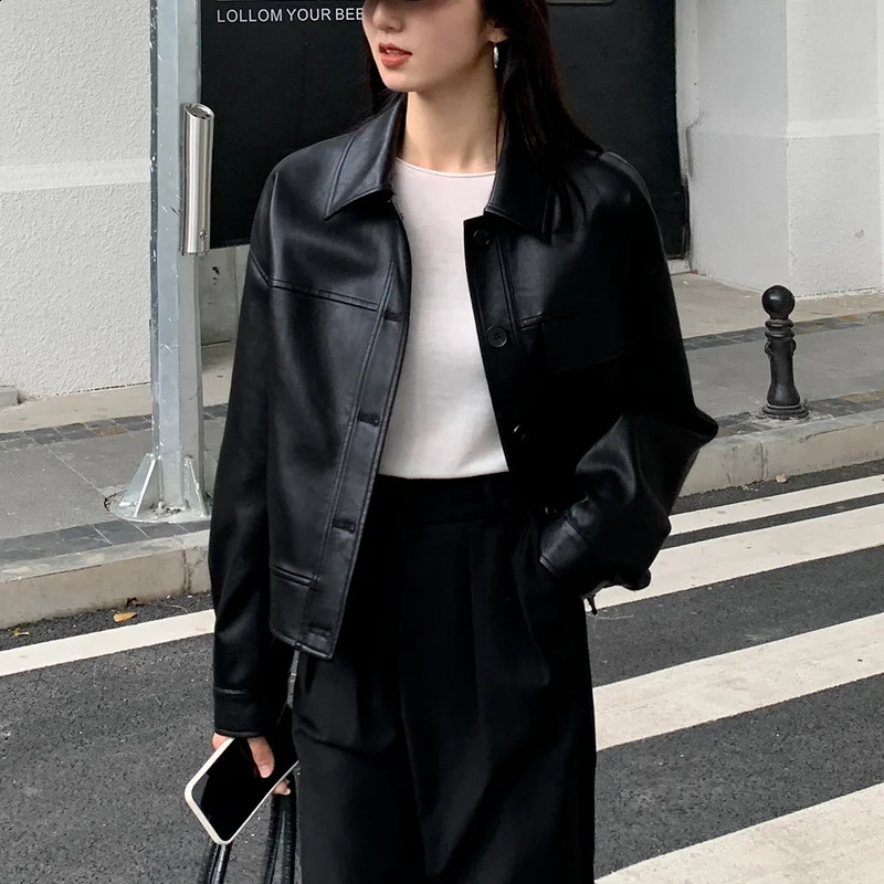 Black Cropped Leather Jacket Women Korean High Street Leather Blazers Women Vintage Streetwear Moto Bike Jacket Autumn 240723
