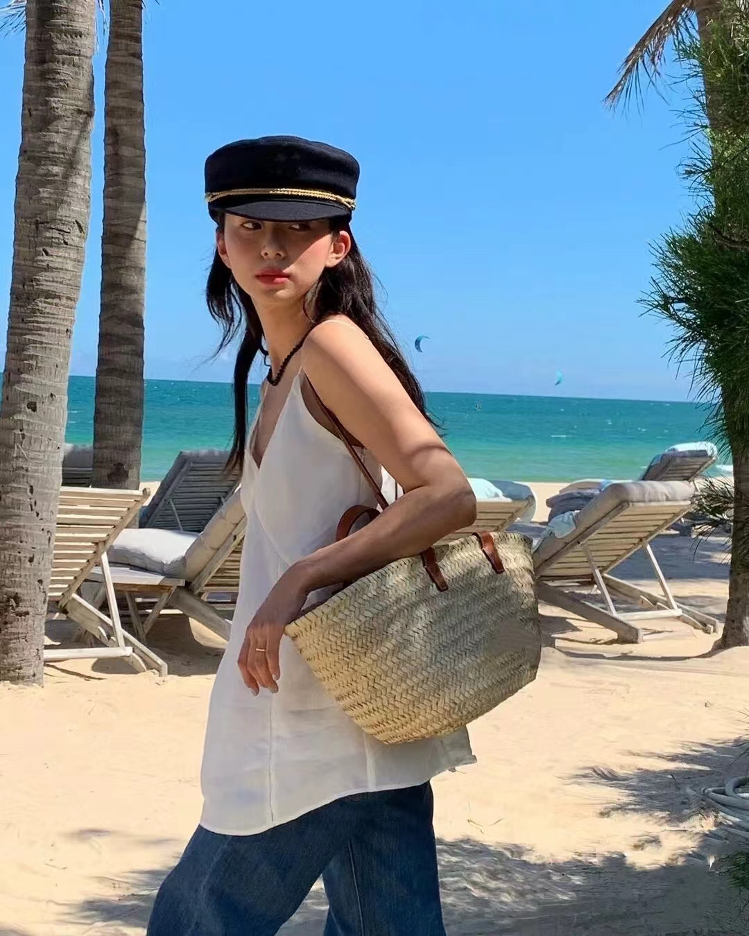 C E Berets Arrival Spring Summer Caps Women Diamond of Letter Stain Sboy Cap Baker Boy Hat Visors-image-906959884